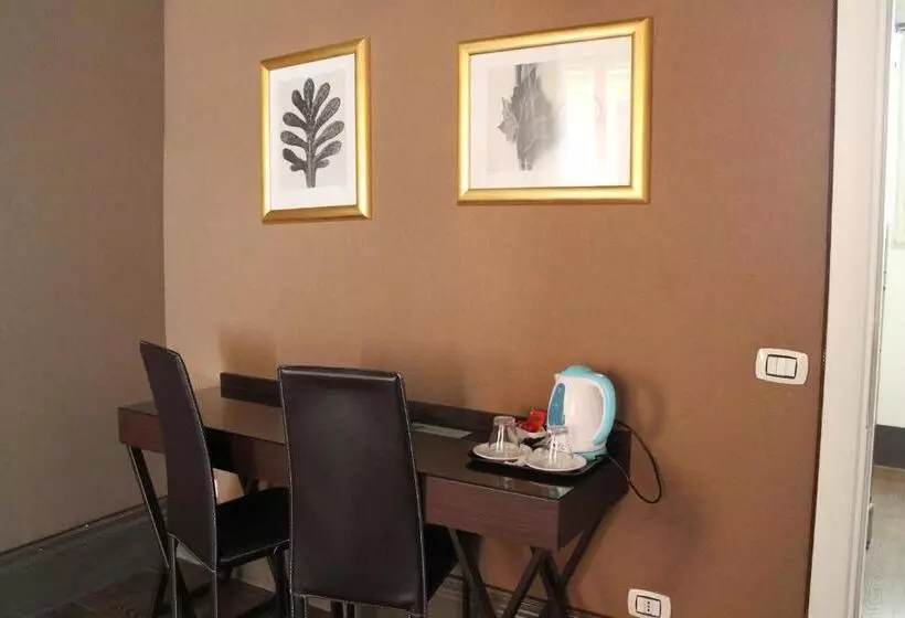 هتل Locanda Degli Antiquari