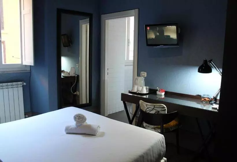 هتل Locanda Degli Antiquari