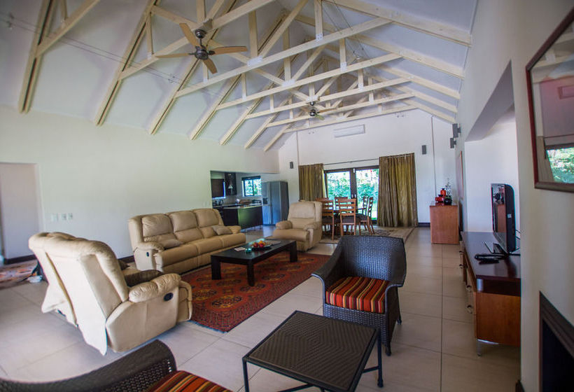 Hoyohoyo Hazyview Villas