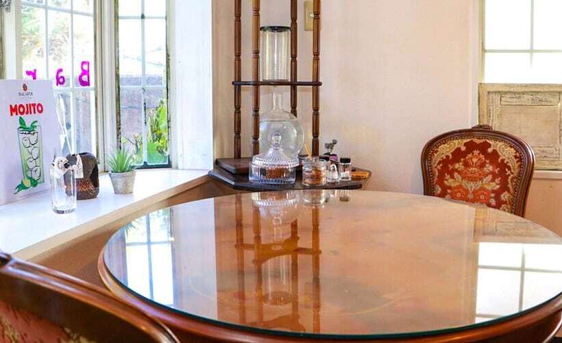 پانسیون Guest House Shirahama R Cafe – Caters To Women   Hostel