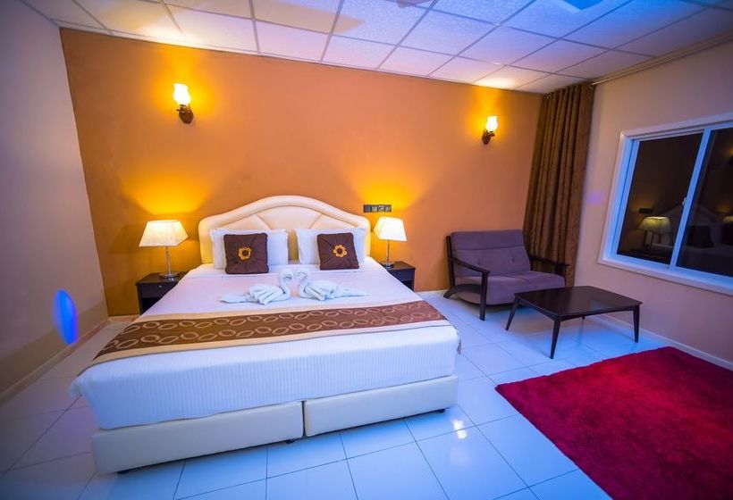 پانسیون Gunbaru Inn