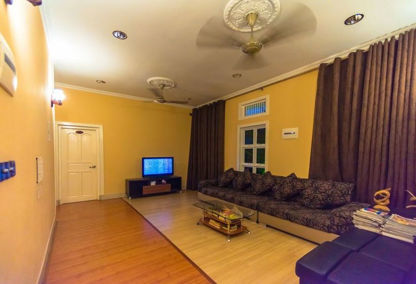 پانسیون Gunbaru Inn