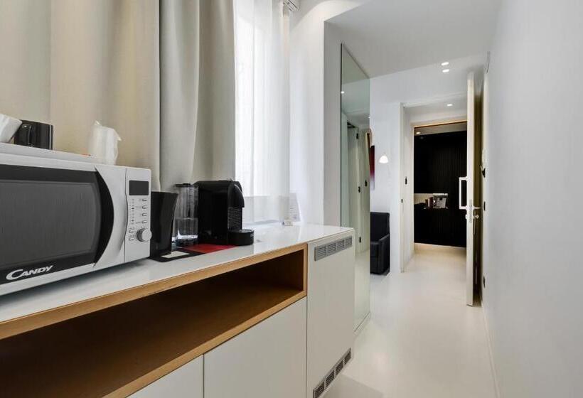 پانسیون Sora Luxury Inn