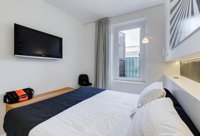 پانسیون Sora Luxury Inn