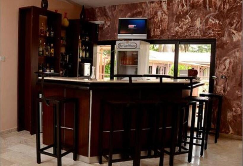 پانسیون The Guest House