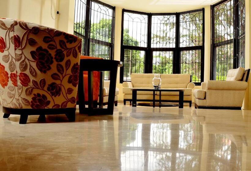 پانسیون The Guest House