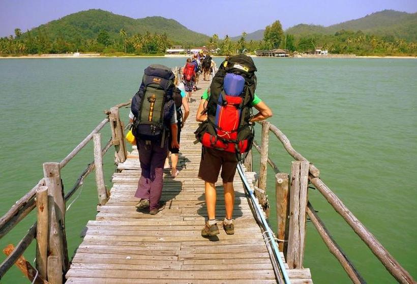 הוסטל Wickham Retreat Backpackers