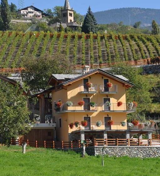 Bed and Breakfast Affittacamere Les Noyers