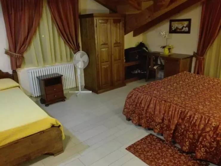 تختخواب و صبحانه Affittacamere Les Noyers