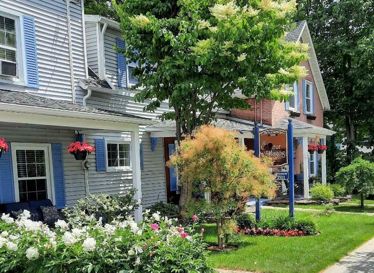 Au Coeur De Magog B&b