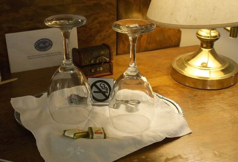 مبيت وإفطار Au Manoir De La Rue Merry