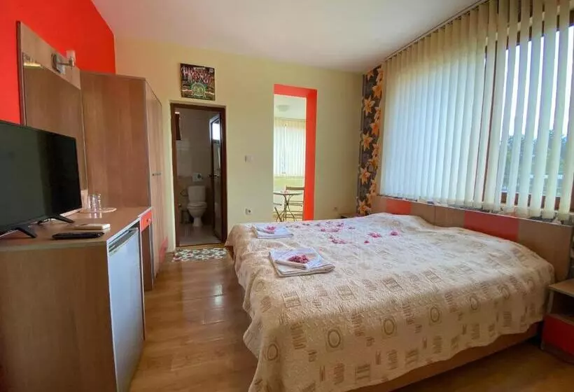Family Hotel Kavrakovi