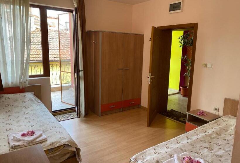 Family Hotel Kavrakovi