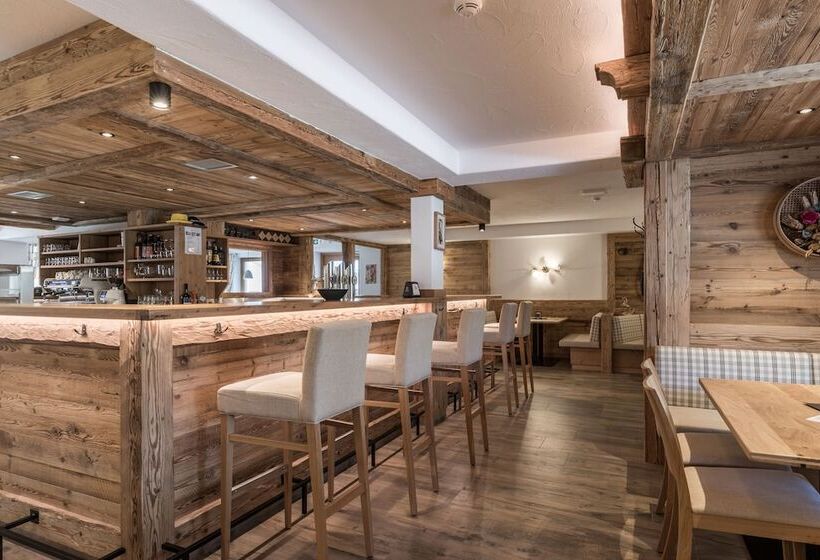 호텔 B&b Feldmessner