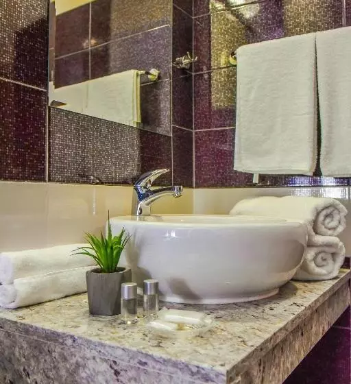 هتل Central Guest Rooms