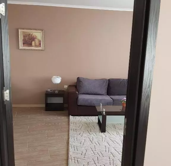 هتل Central Guest Rooms