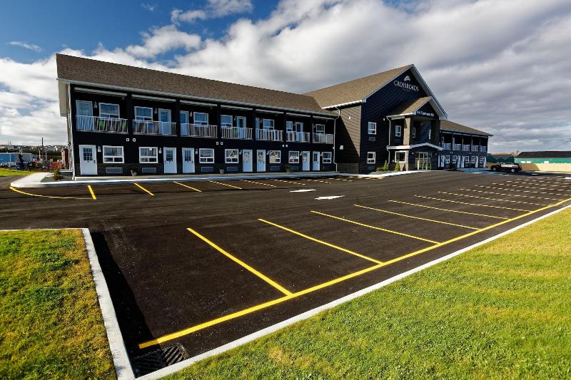 酒店 Crossroads Inn & Suites