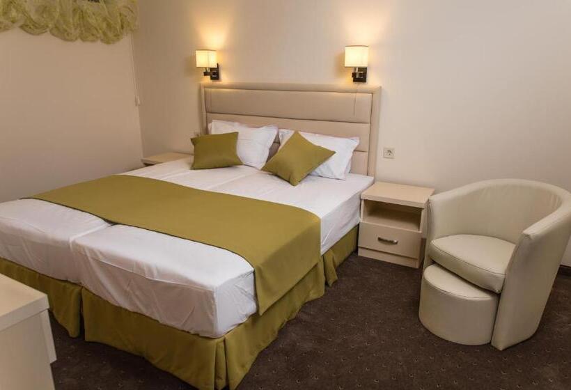 Hotel Emmar Zlatograd