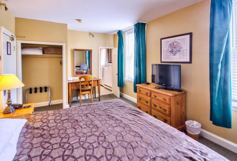 בית מלון כפרי Queen S Inn At Stratford