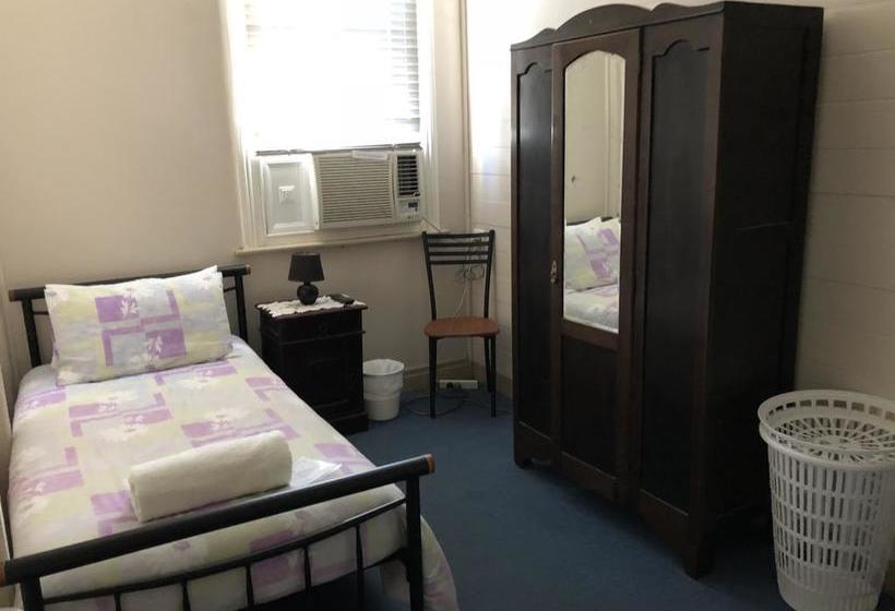 בית מלון כפרי Royal Private