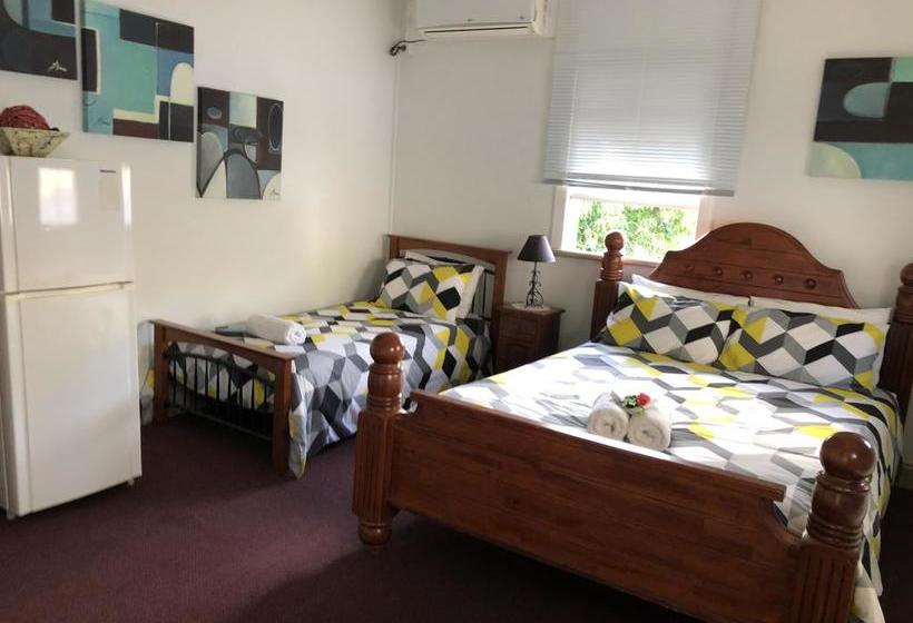 בית מלון כפרי Royal Private