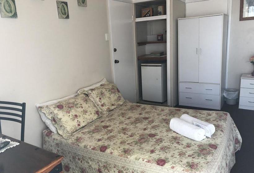 בית מלון כפרי Royal Private