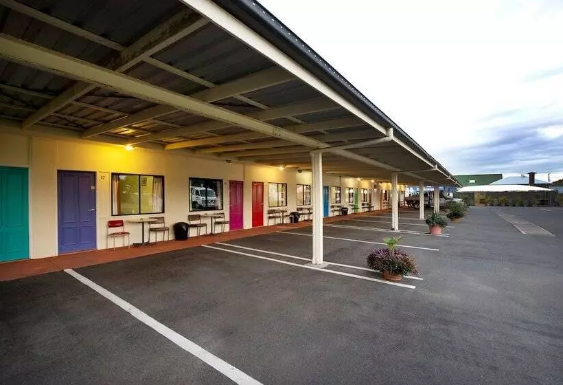 Lamington Hotel Motel   Detached Motel