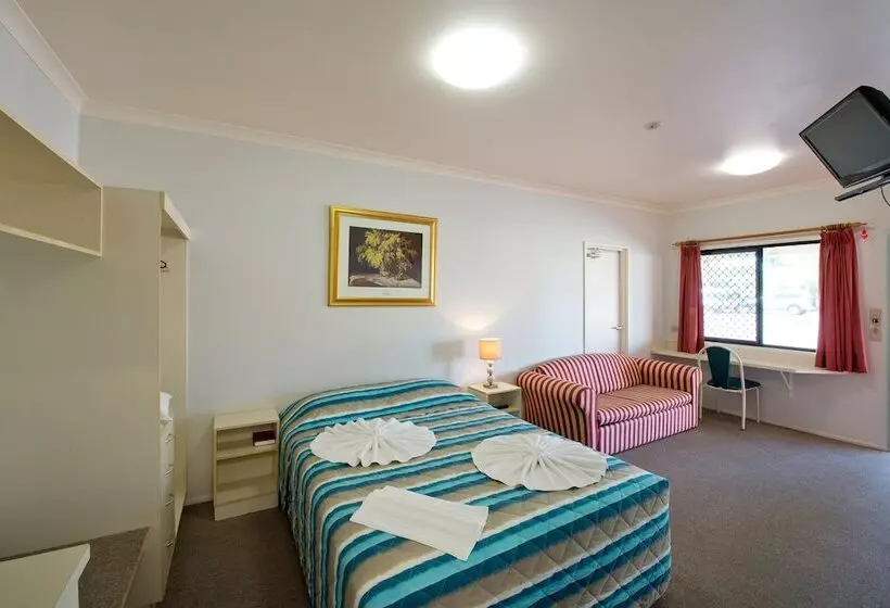 Lamington Hotel Motel   Detached Motel