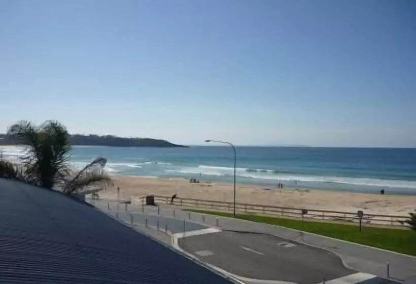 Motelli Beachhouse Mollymook
