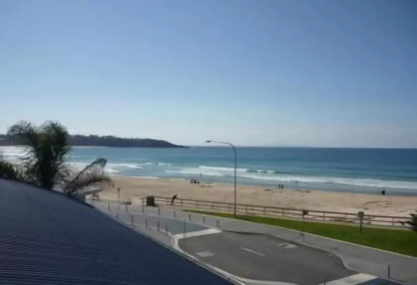 Motelli Beachhouse Mollymook