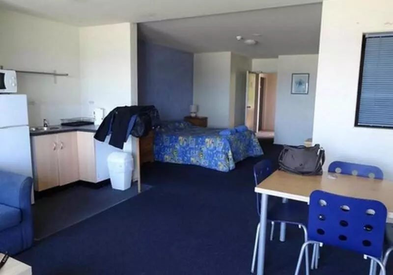 Motelli Beachhouse Mollymook