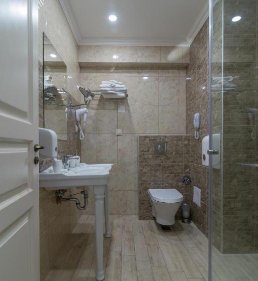 Sunny Castle Hotel   All Inclusive And Free Parking