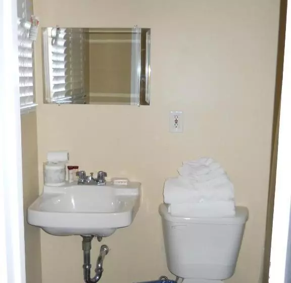 Tc Motel