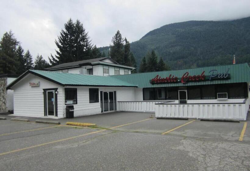 The Mighty Fraser Motel