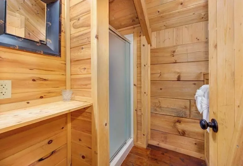 Cabin On The Mountain