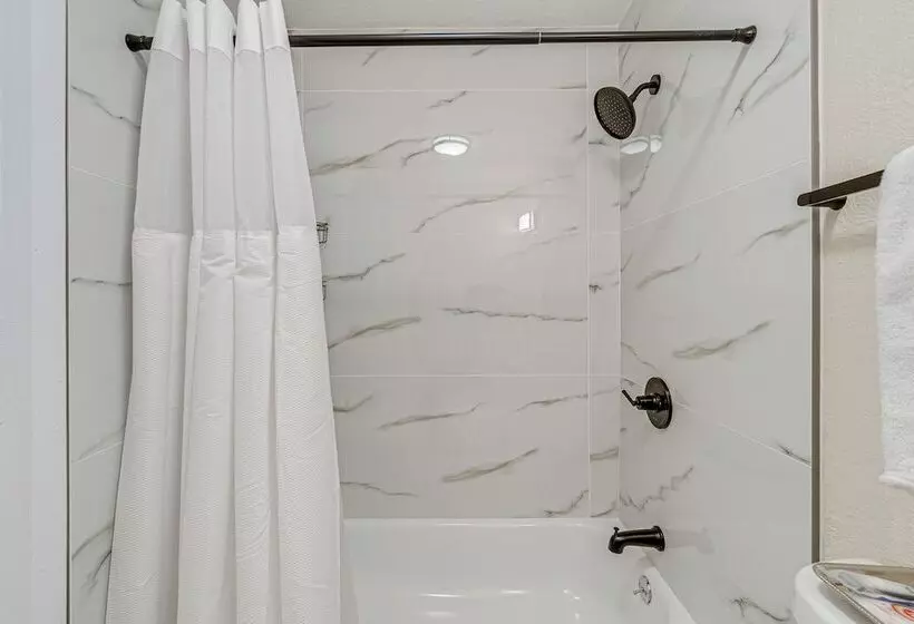 Chic Port Charlotte Home ~ 9 Mi To Englewood Beach