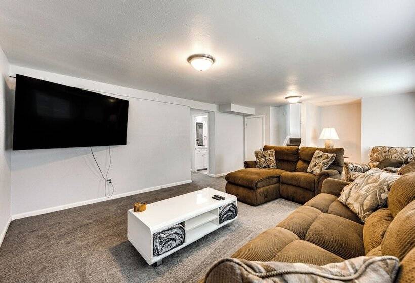 Colorado Springs Home   9 Mi To Garden Of The Gods