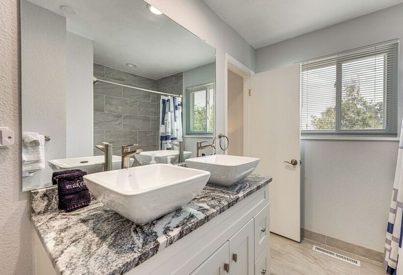 Colorado Springs Home   9 Mi To Garden Of The Gods