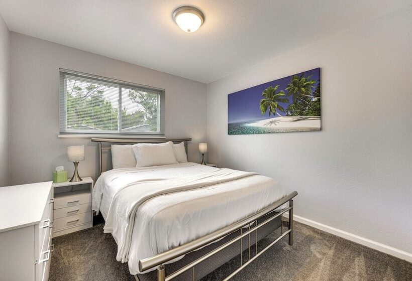 Colorado Springs Home   9 Mi To Garden Of The Gods