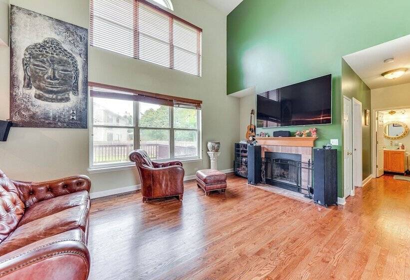 Eclectic Grayslake Home W/ Private Yard & Fire Pit