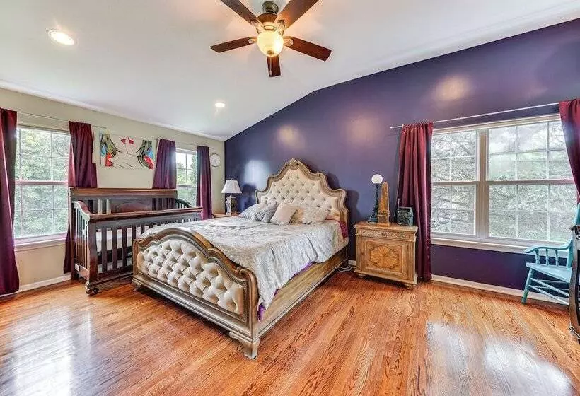 Eclectic Grayslake Home W/ Private Yard & Fire Pit