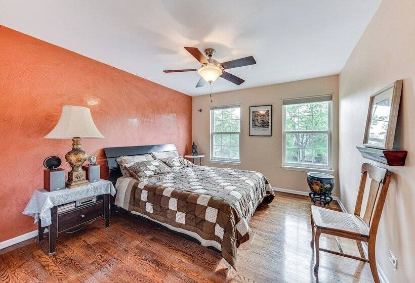 Eclectic Grayslake Home W/ Private Yard & Fire Pit