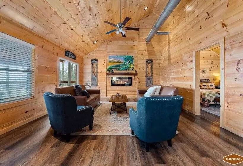 Elevated Escape By Ghosal Luxury Lodging