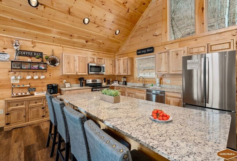 Elevated Escape By Ghosal Luxury Lodging