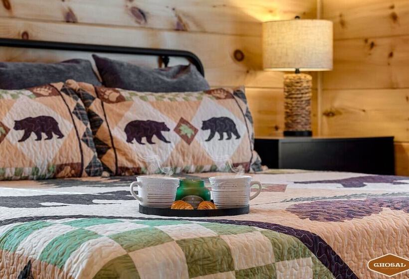 Elevated Escape By Ghosal Luxury Lodging