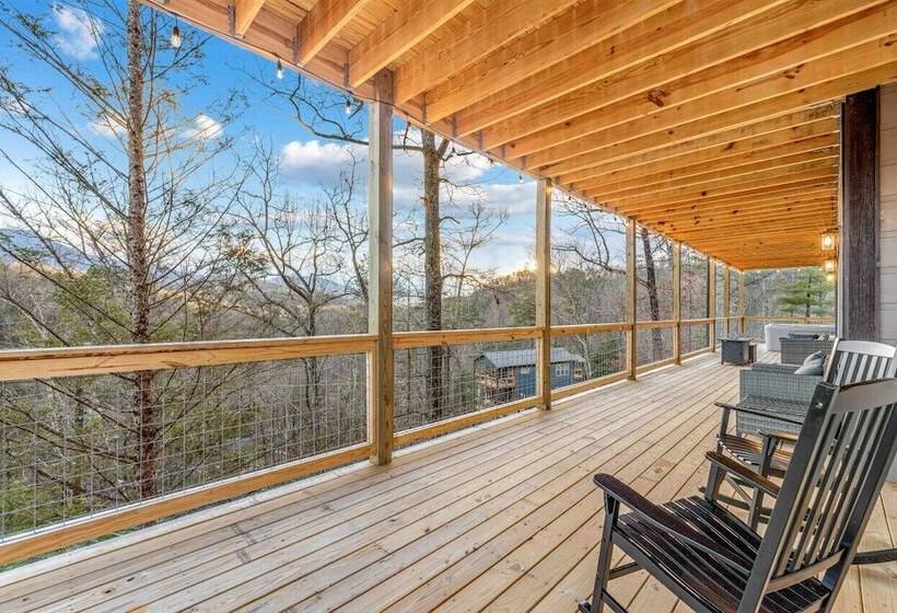 Hidden Gem Masterpiece By Ghosal Luxury Lodging