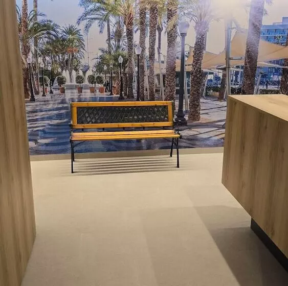 Hostal Rambla 24 By Holihome