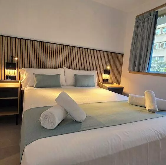 Hostal Rambla 24 By Holihome