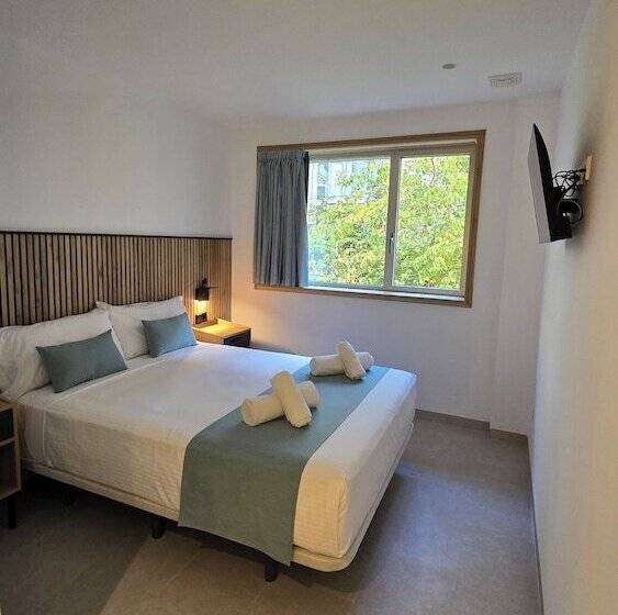 Hostal Rambla 24 By Holihome