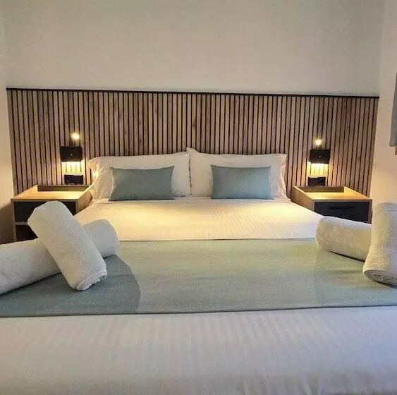 Hostal Rambla 24 By Holihome